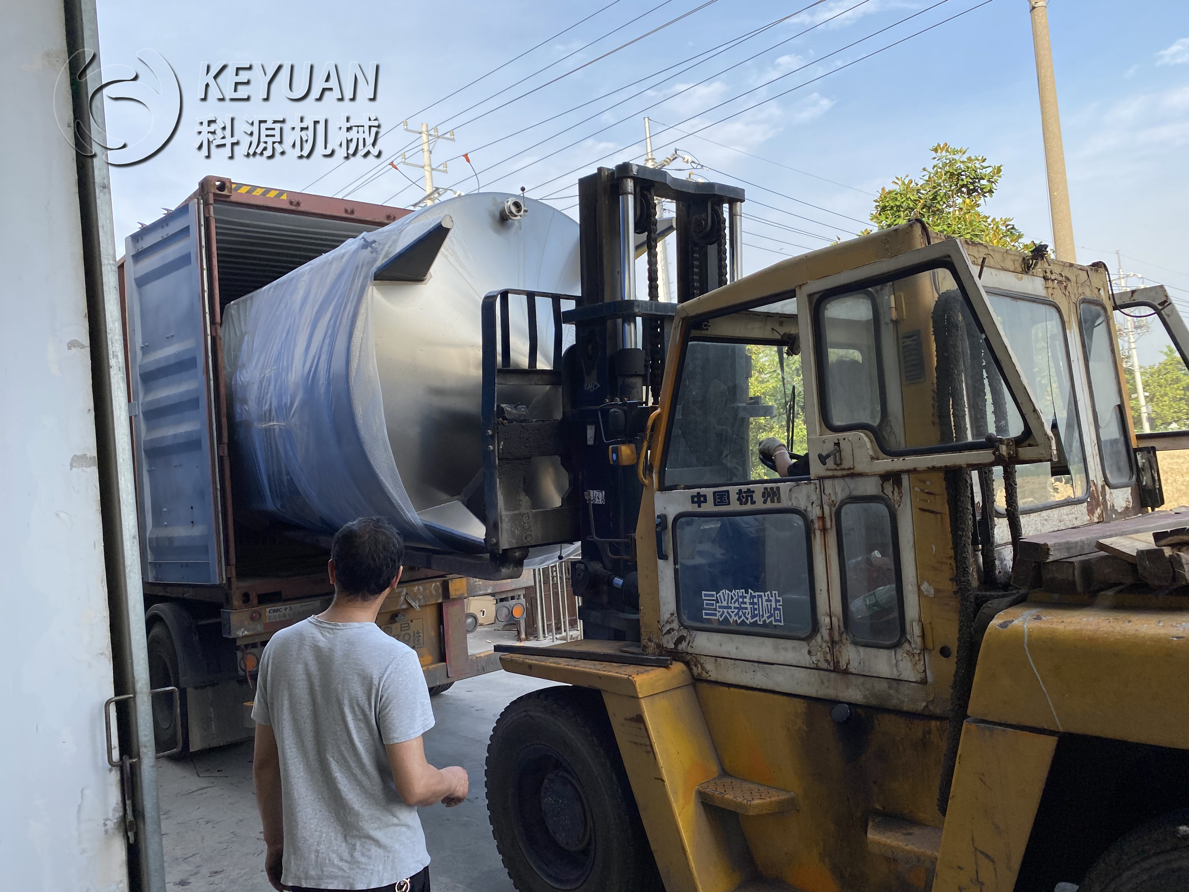 Carbonated soft drink filling production line